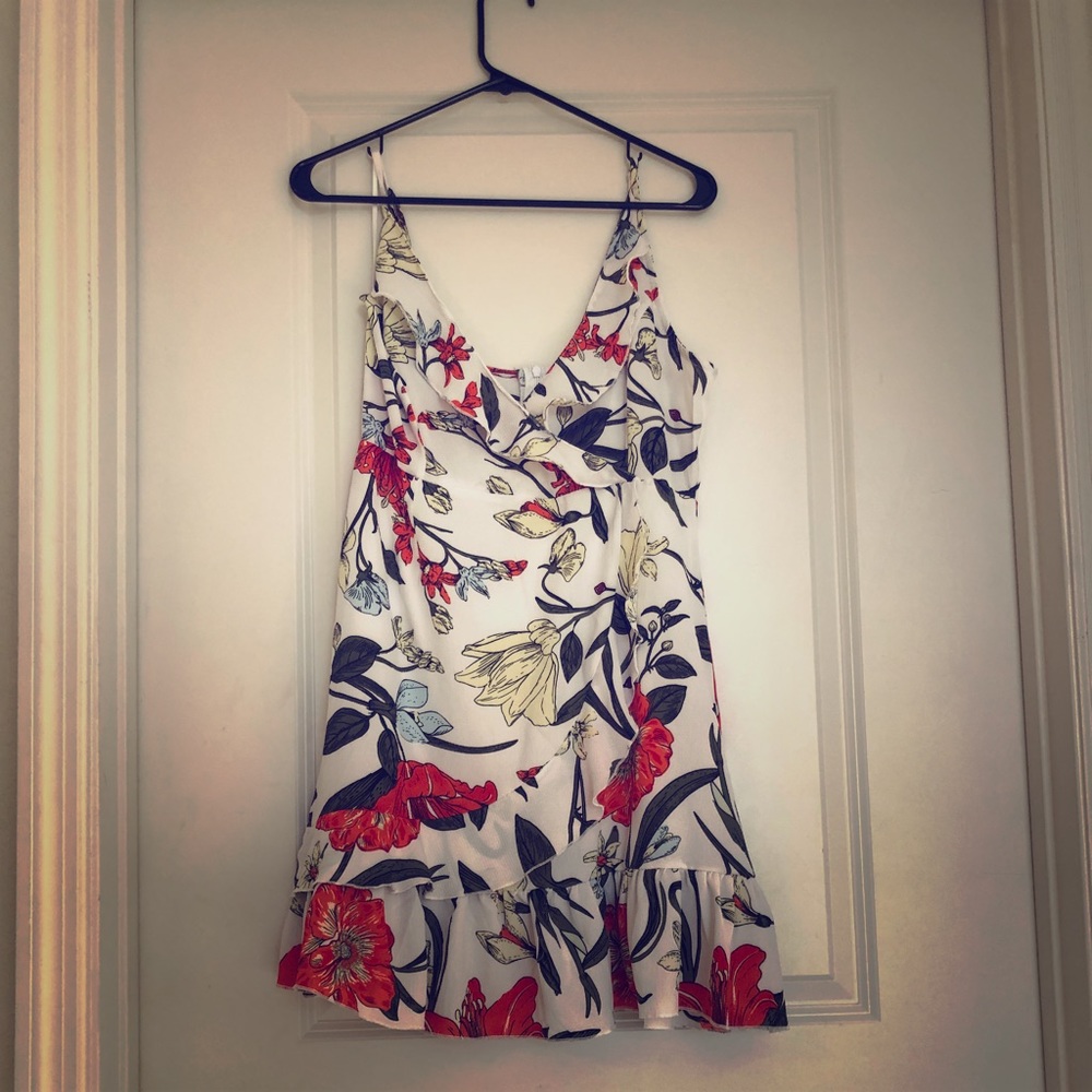 Cute Mini flora dress size L